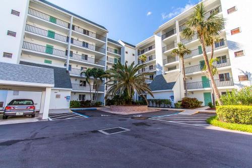 Catamaran I 2345- Ocean View - image 18