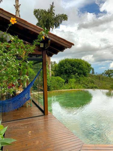 Casa Rosa - Terra Dourada, Paraíso na Natureza, piscina natural, Wi-Fi