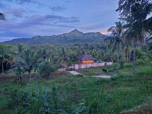 Luxury Bahay Kubo in a Farm Near Tagaytay