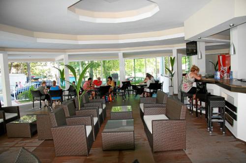 Pub/Lounge, Hotel Lotos in Kiten