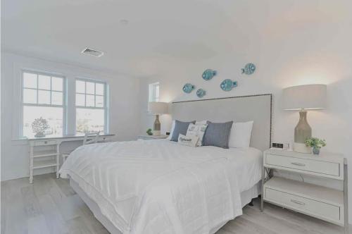 Harbourtown Suite Water View in Plymouth, USA