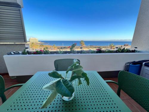 Seafront Medano Marina View 1