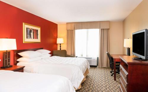 Aviator Hotel & Suites, BW Signature Collection in Green Park, USA