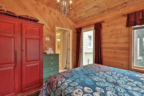 The Tanglewood Lodge- Amazing Ski Home for Groups, Hot Tub, Close to Killington Resort! home
