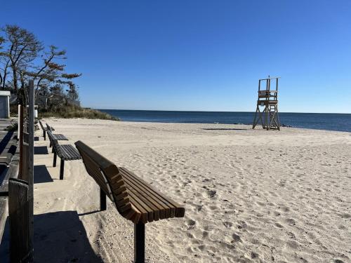 A charm Cape house centrally located close to everything that Cape code offers A charm Cape house centrally located close to everything that Cape code offers