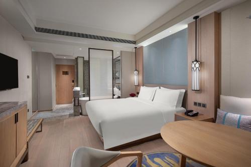 Crowne Plaza Shanghai Nanjing Road by IHG, Shanghai (photo 10)