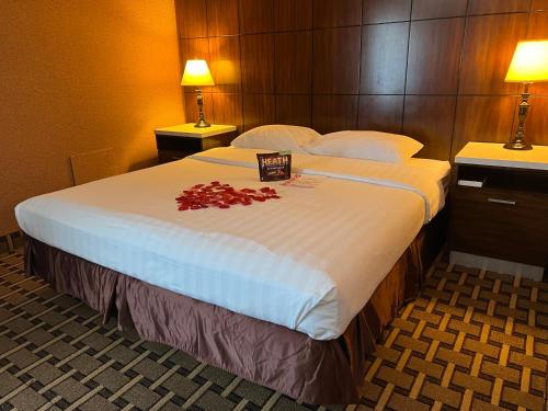 LA Crystal Hotel -Los Angeles-Long Beach Area in Carson, USA