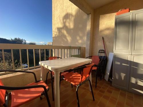 Appartement Sainte-Maxime, 1 pièce, 4 personnes - FR-1-226-509 - Location saisonnière - Sainte-Maxime