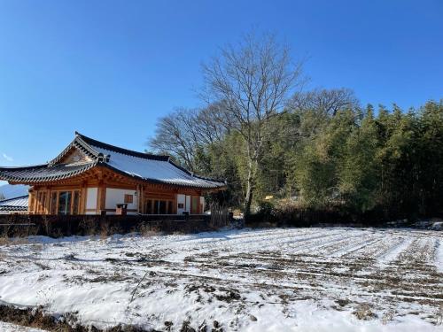 Hanok Stay - JukRokJungSa