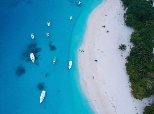 Eveyla Guesthouse in Vaavu Atoll