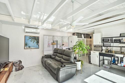 Florida Getaway with Patio about 3 Mi to Beaches! in New Smyrna Beach, USA
