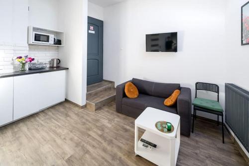 Modern apartment in the very central location 20 3