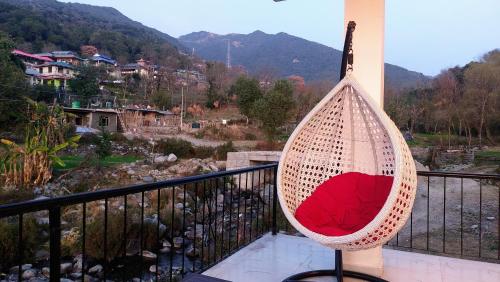 Surrounding environment, The Hostel Stories, Bir - Landing Site in Palampur