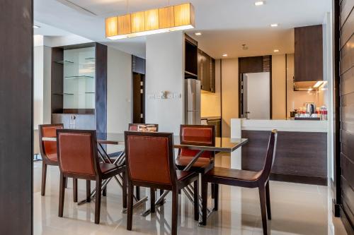 Kitchen, Jasmine Grande Residence Suite Bangkok  near Amarin Foodhouse