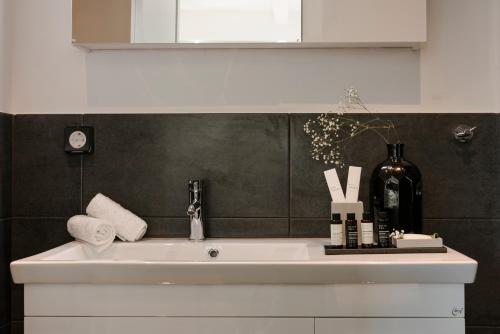 Aria Acropolis Suites Troulanda - image 7
