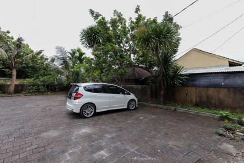 Urbanview Hotel WG Jimbaran Bali – Ungasan, ID