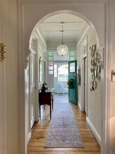 Gorgeous Arthouse Queenslander In Ipswich - Ipswich