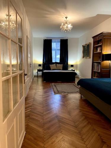 historical Zaffir house - market square in เลโวก้า