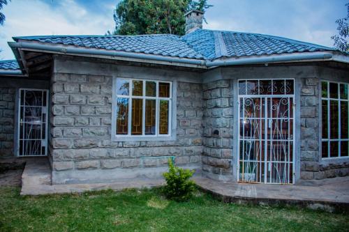 Lovely Spacious 3-Bed All EnSuite House in Nanyuki