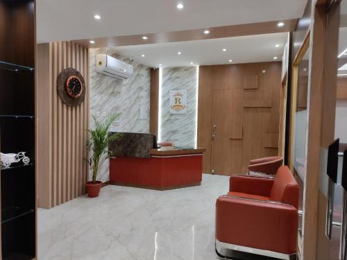 Royal Rooms and Banquet