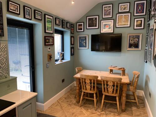Létesítmények, Luxury Studio Cottage at Foot of Yorkshire Wolds in York Külváros