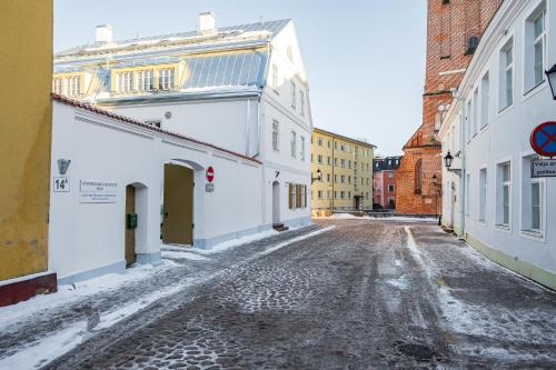 Lutsu Residents - Unique apartment in Old Town, Keyless Lutsu Residents - Unique apartment in Old Town, Keyless