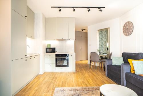 ApartamentySnu, Struga Tower Silver z parkingiem