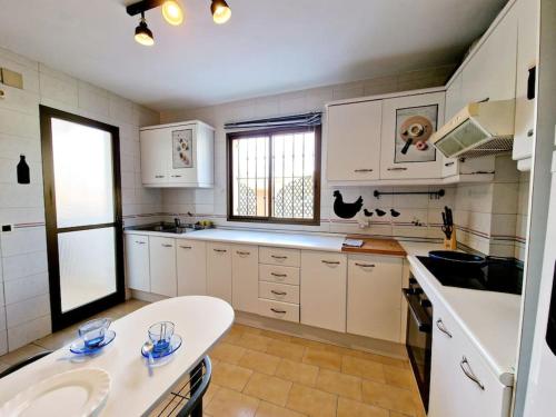 Semi-detached house in Butiplaya - image 4