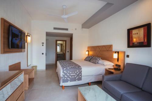 Hotel Riu Santa Fe - All Inclusive Room Type - Double Room Partial Ocean View