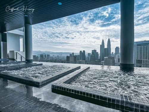 The Colony By Infinitum Infinity Pool Suites KLCC View, Kuala Lumpur