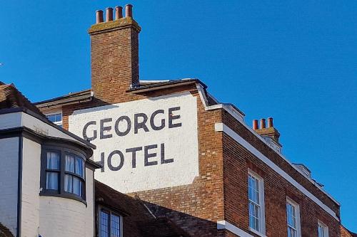 The George Hotel, Battle