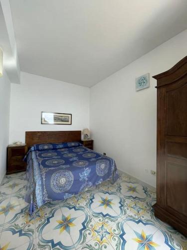 Two-Bedroom House image 4