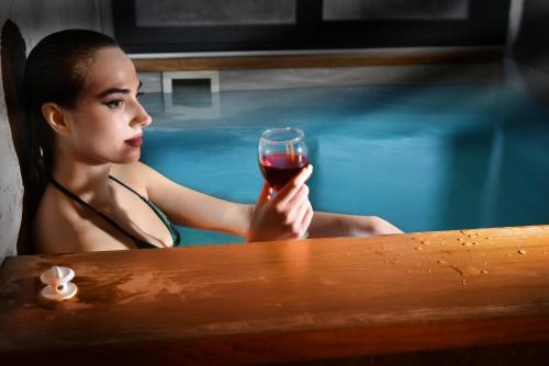 Anixi Vintage Hotel - image 2