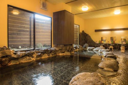 อ่างแช่น้ำพุร้อน, Yoshino in อิโตะ