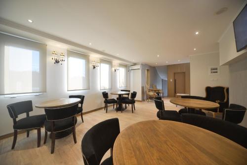 Anixi Boutique Hotel