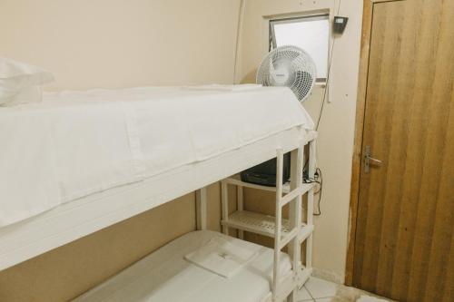 1 bunk bed