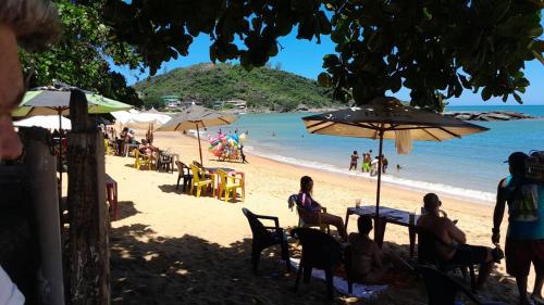 Apartamento com vista para o mar em Setiba Guarapari