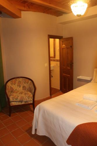 Apartment with Balcony image 10