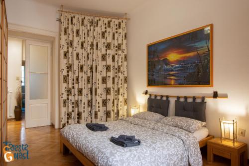 THE TRIANGLE SQUARE X4, Trieste