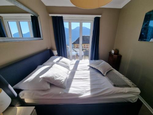 Double Room with Lake View