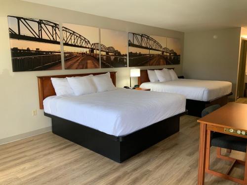2 king beds