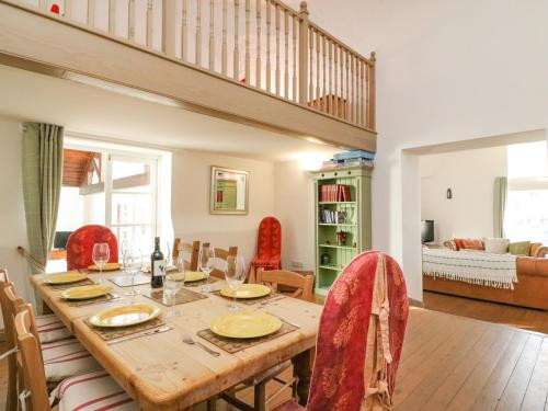 The Oast House WEYMOUTH - image 4