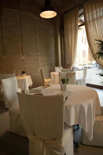 Locanda del vecchio mulino in 菲奧拉諾－莫代內塞