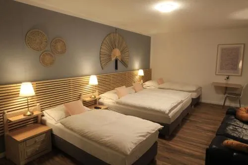 Zimmer AsiaDreieck Pension in Lauterecken, Deutschland