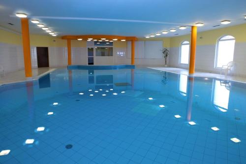 Hotel Floret - image 5