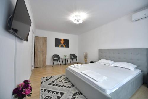 Luxury Studio / M Romancierilor, Bucharest