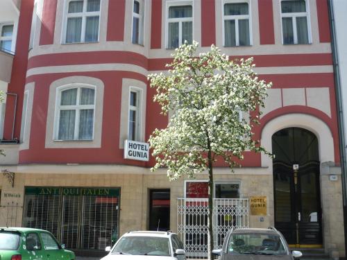 古尼亚酒店 古尼亚酒店