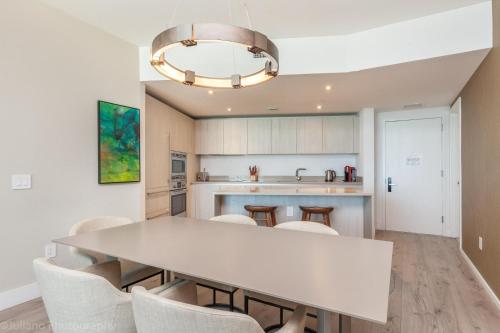 2 Bedroom on 17th floor on the beach Resort detail