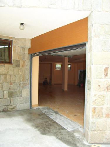 Family Hotel Silvestar - image 13