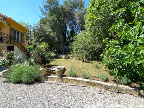 A szálláshely kívülről, Charmant Studio avec Piscine Privative sur 1500m2 de Terrain Proche Cascade de Sillans VAR Verdon in Sillans La Cascade